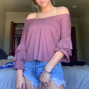 American eagle off the shoulder shirt